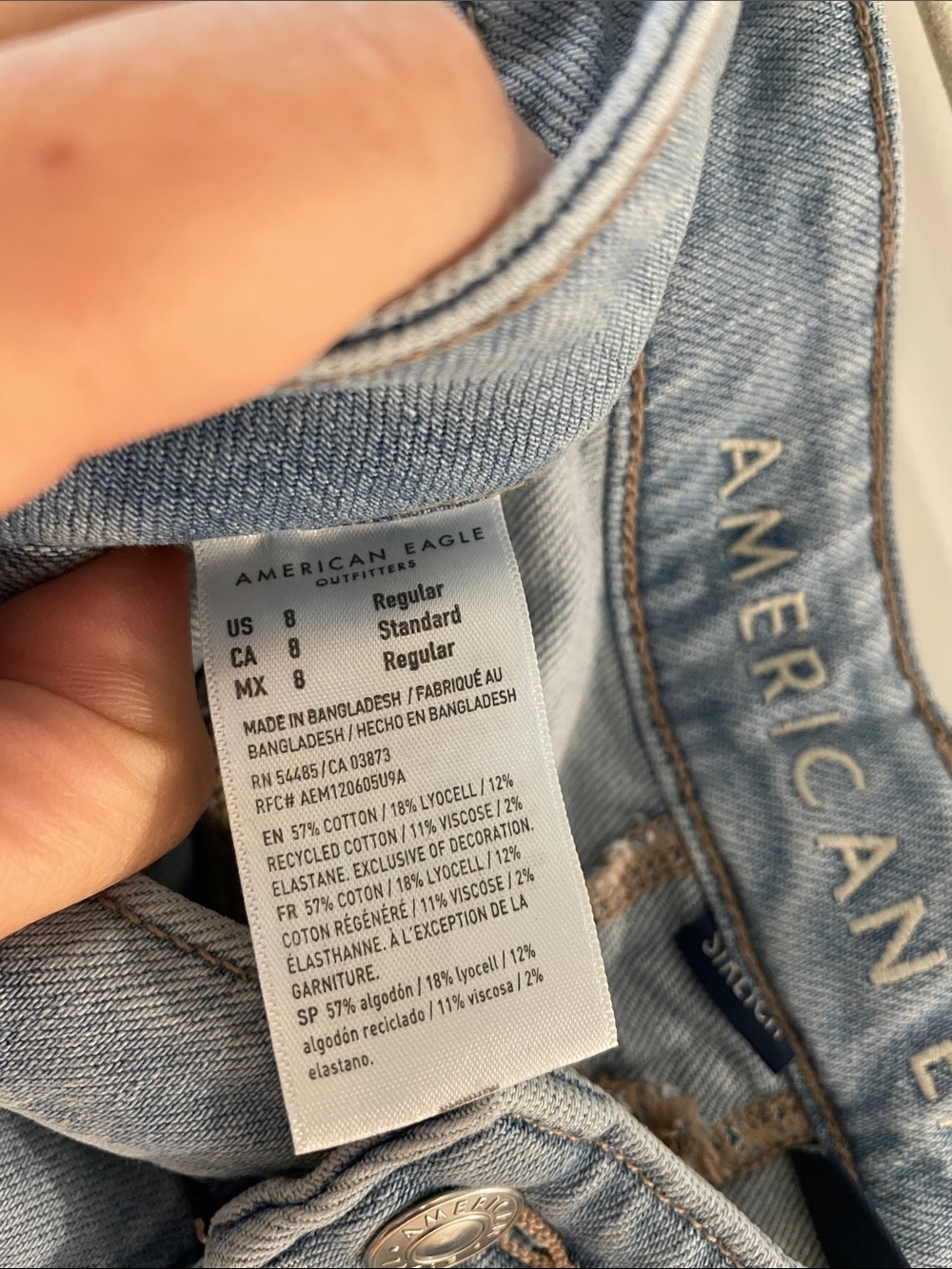 American Eagle Light Blue Denim Jeans - Picture 3 of 7